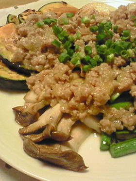 焼き野菜の☆肉みそのせ