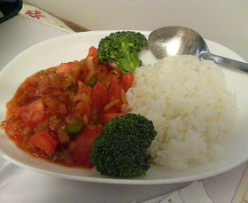 トマトと玉ねぎの即効炒め物