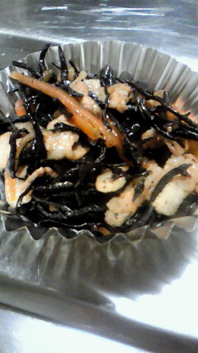 コク旨!豚バラとひじきの煮物