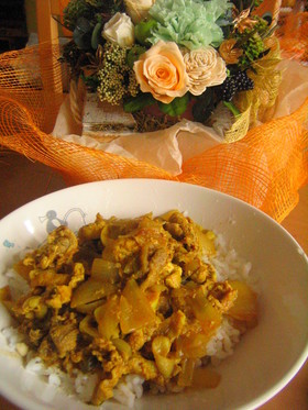☆カレー粉で出来るカレー丼☆