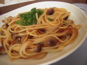 簡単♪おはしで和風きのこパスタ★