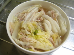 白菜と豚肉の蒸し煮