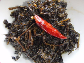 山椒の新芽で♪木の芽の佃煮♪