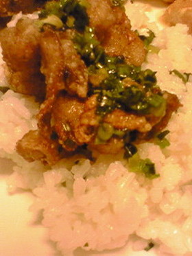 ★☆鳥皮唐揚げ丼★☆