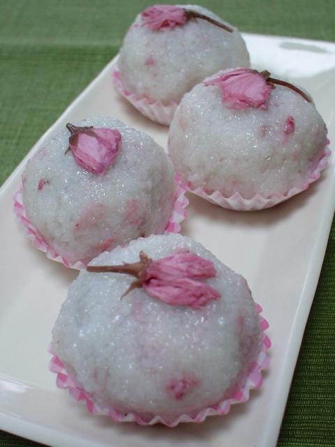 レンジで簡単☆道明寺の桜餅の画像