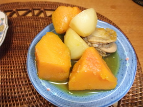 新感覚!かぼちゃとじゃがいもと帆立の煮物