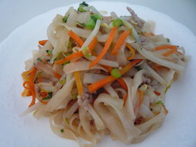 17アレルギー対応 フォーの焼きうどん