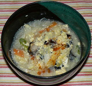 野菜と春雨の中華スープ煮の画像