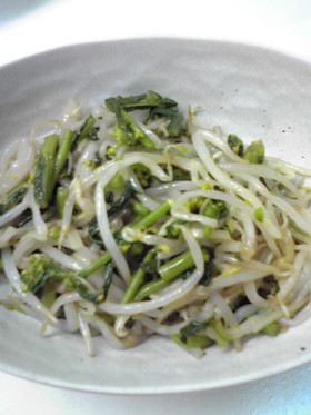 菜花ともやしの辛し和え
