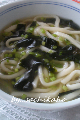 とろ~り美味しい♪ニラうどん