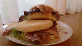 朝食に☆イングリッシュマフィンサンド☆