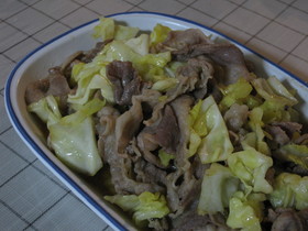 春キャベツと豚肉の炒め物