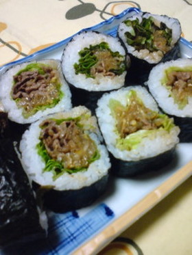 ちょこっとピリ辛☆焼肉巻き寿司♬