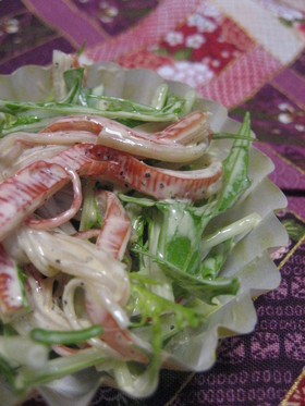 お弁当に♪カニカマみず菜サラダ