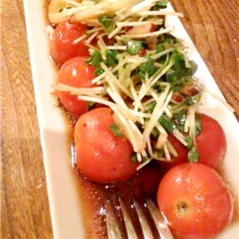トマトとかわいれ大根のサラダ