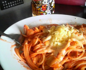 ピザ風パスタ