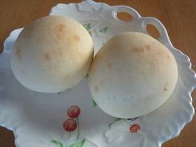卵・油分なし☆ヨーグルトたっぷりパン