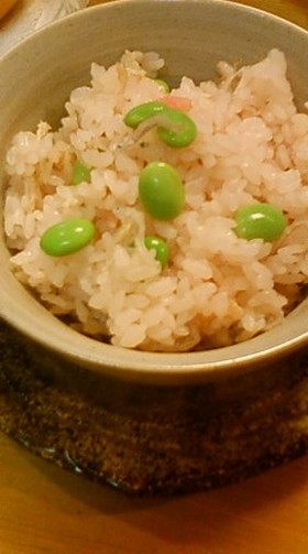 栄養満点♪桜エビと、じゃこの炊き込みご飯