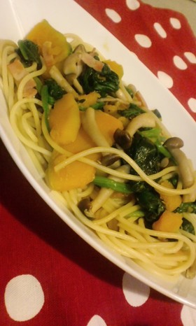 ほうれん草・きのこ・南瓜のパスタ。