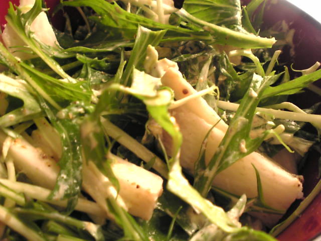 水菜と山芋の胡麻マヨネーズサラダの画像