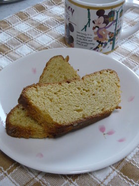 カスタード風味のパウンドケーキ