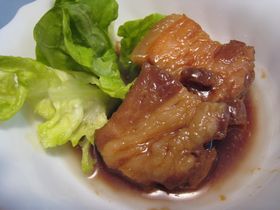 豚ばら肉の柔らか煮