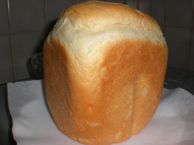 HB☆アーモンドプードル食パンの写真