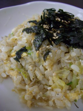 レタスとシラス☆ご飯韓国風!?