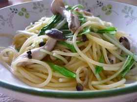 超簡単!水菜としめじのペペロンチーノ