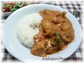 野菜たっぷりトマトチーズシチュー