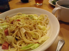 スパムとキャベツで和風パスタ☆