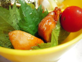 お弁当に~鶏の照り焼き☆シソに包まれて