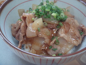 ランチに☆焼き肉のタレで!絶品豚丼