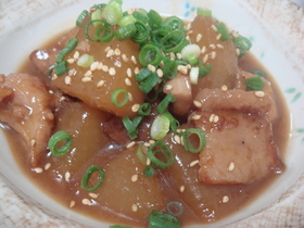 鶏肉と大根の甘辛とろとろ煮