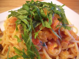 うま味がギュッ!トマトと干し椎茸のパスタ
