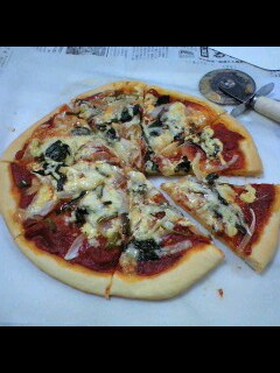 簡単手作りピザ。