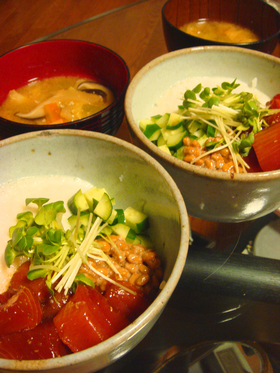 まぐろの漬けネバネバばくだん丼☆