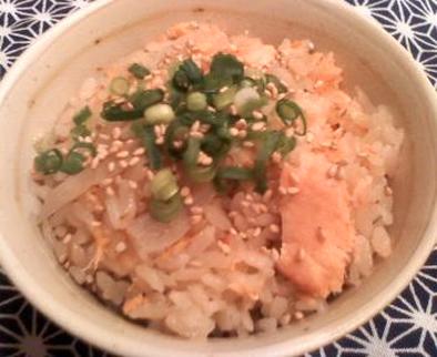 楽チン(´Д`)鮭の炊き込みご飯の写真