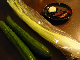 簡単きゅうりとセロリの醤油漬け