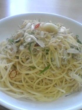たっぷりジャコの和風ペペロンチーニ