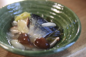 魚を簡単に食べよう♪サバの鍋蒸し
