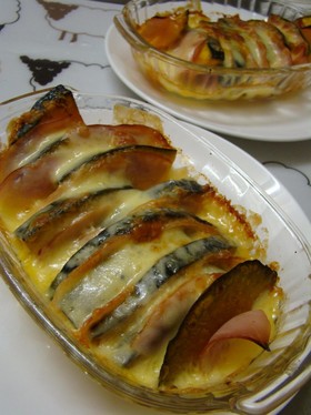 カボチャとハムのチーズ焼き