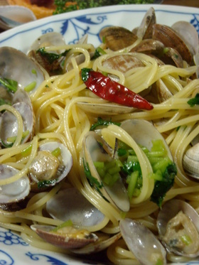 アサリの酒蒸しパスタ♪