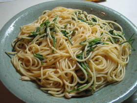 せりとアンチョビのパスタ