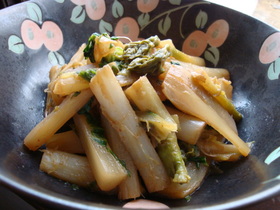 レタスとうどの ササッと炒め