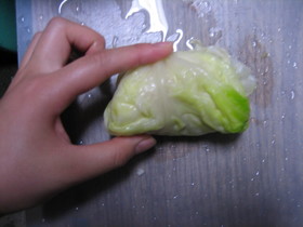 ロールキャベツのきれいな巻き方