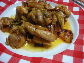 鶏もも肉とキムチの炒めもの