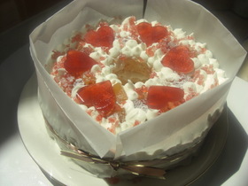 ノンオイル&生クリームで卵白ケーキ
