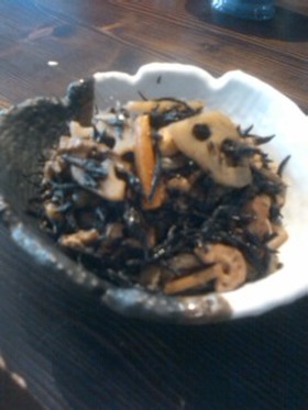 お店で出してたひじきの煮物♪