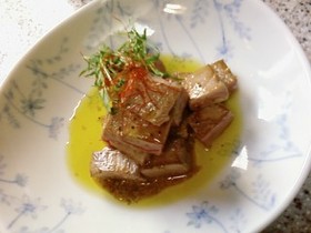 あぶりマグロのカルパッチョ・柚子胡椒風味